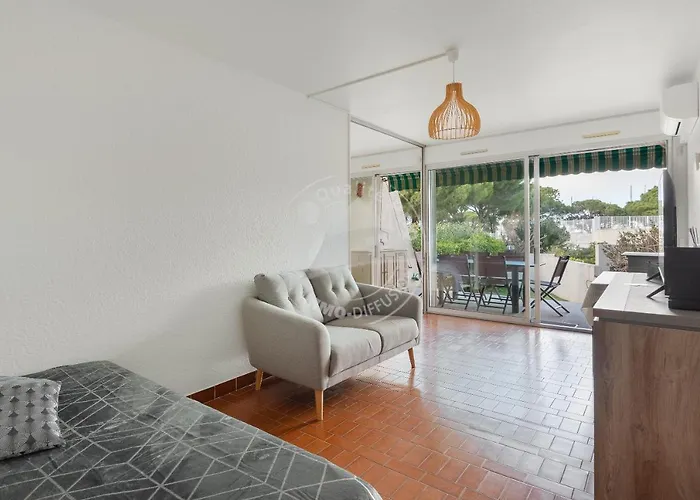As22429 - P2 Avec Terrasse Et Jardin Privatif Le Grau-du-Roi